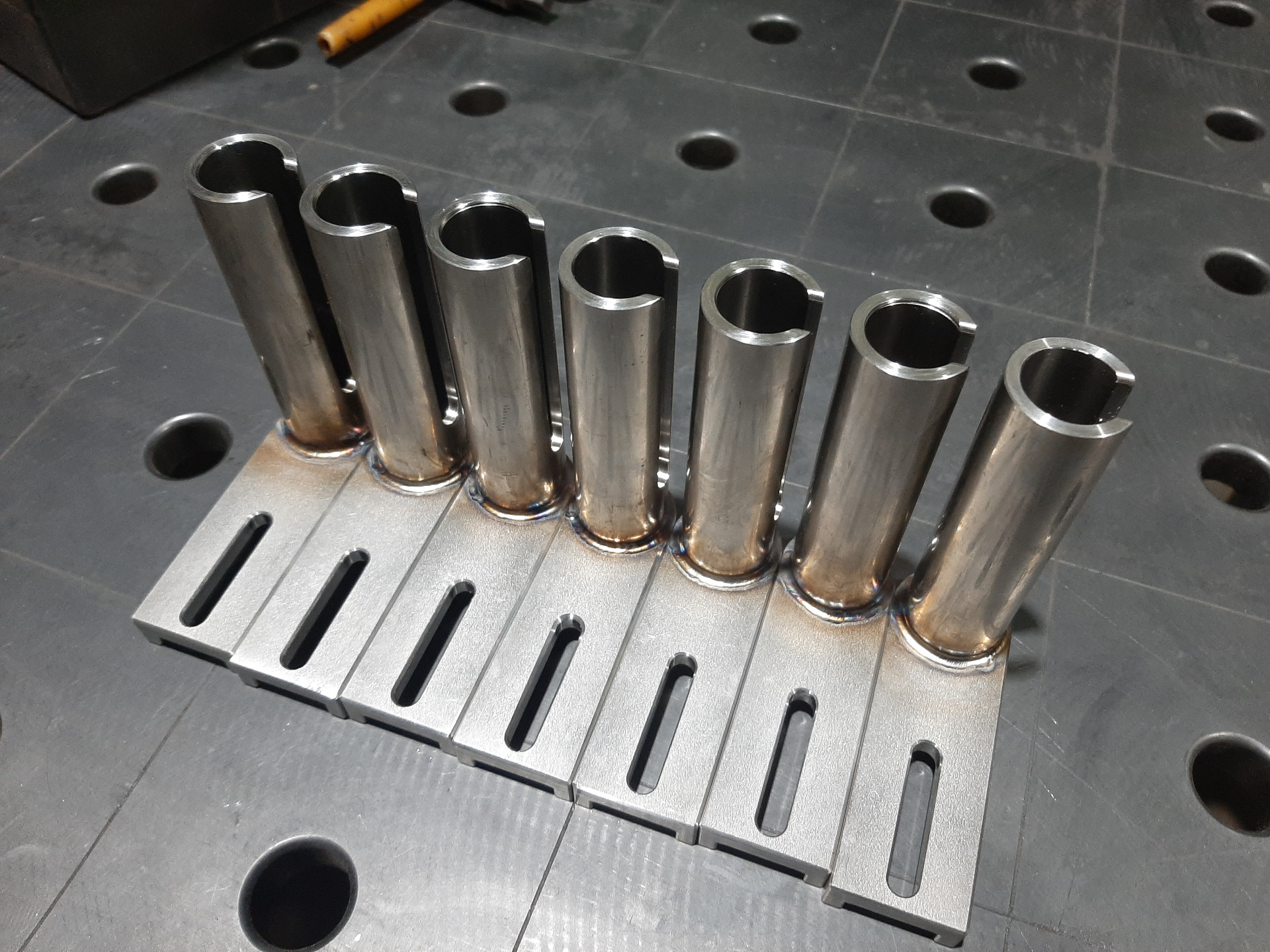 Rozsdamentes alkatrészek