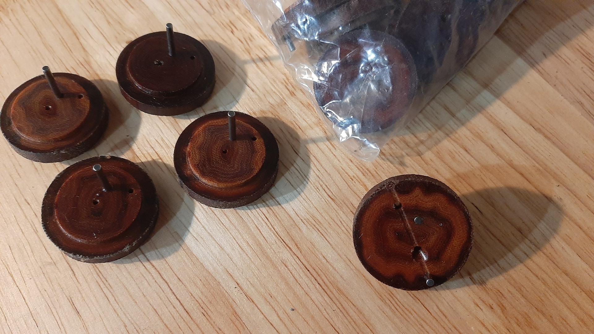 Textilbakelit fúvokafejek