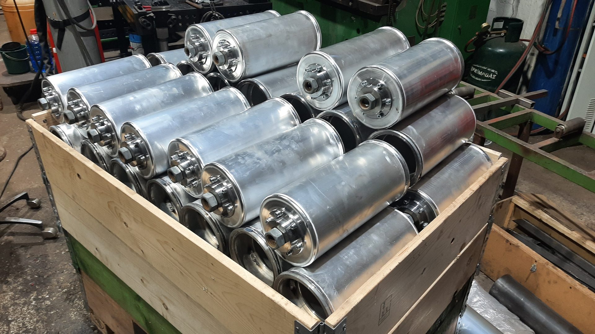 Alumínium festőkészülékek szállításra készen